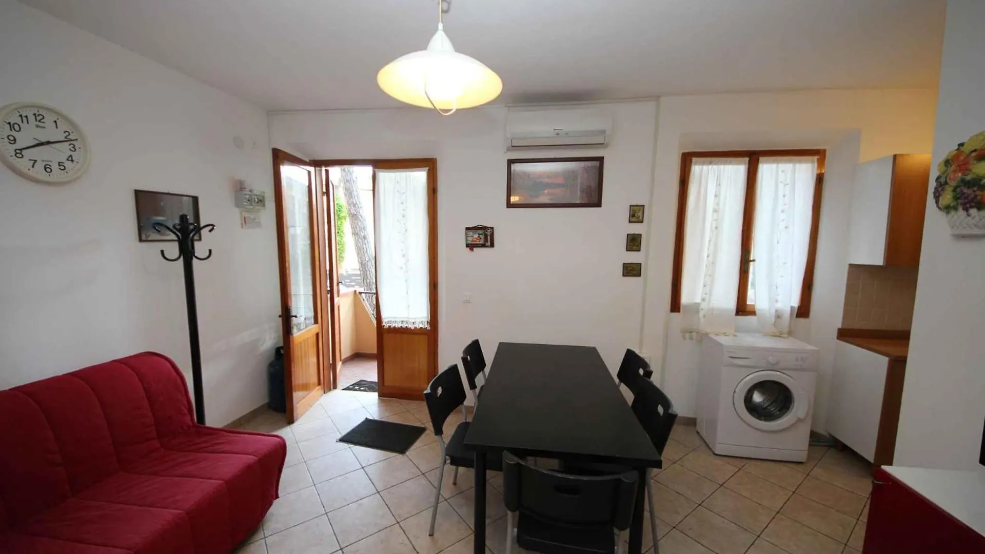 Apartment In Rosolina Mare 24920